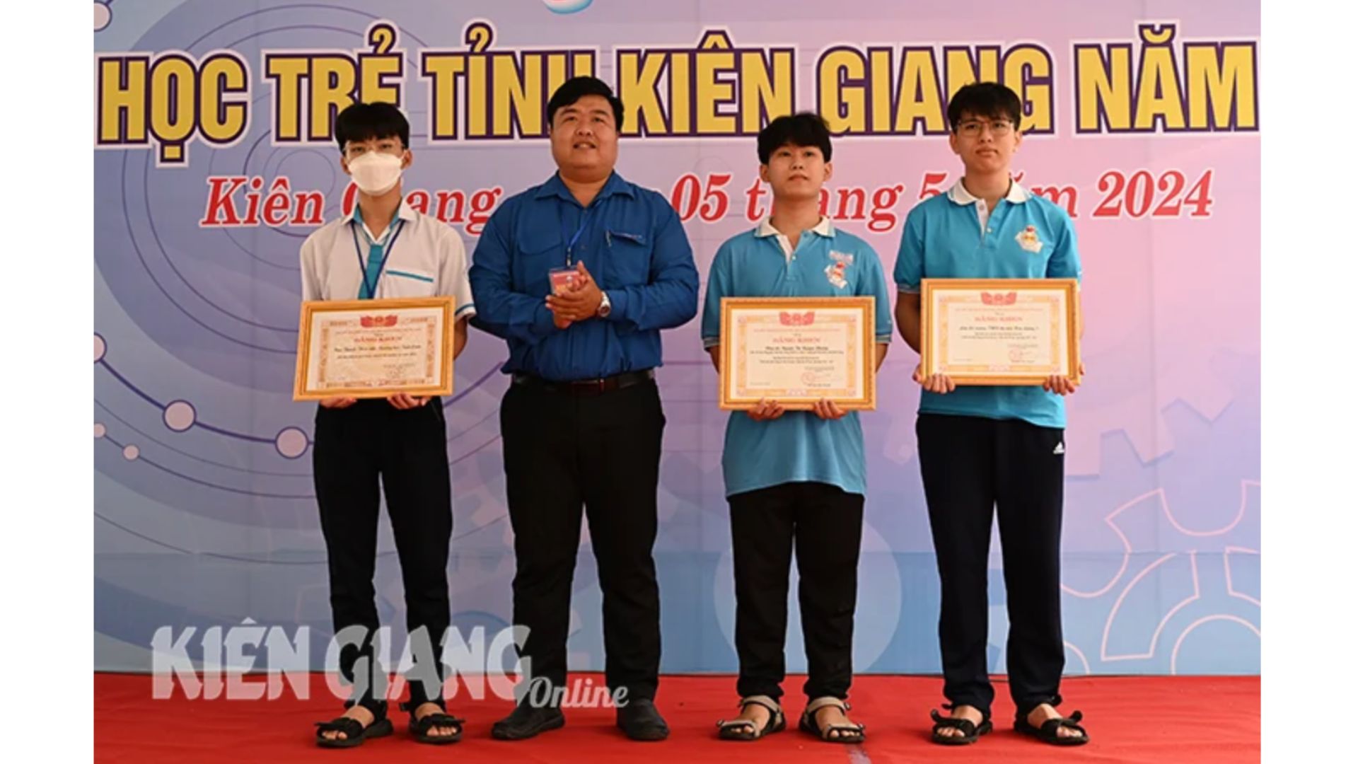 Kiên Giang tổ chức hội thi tin học trẻ